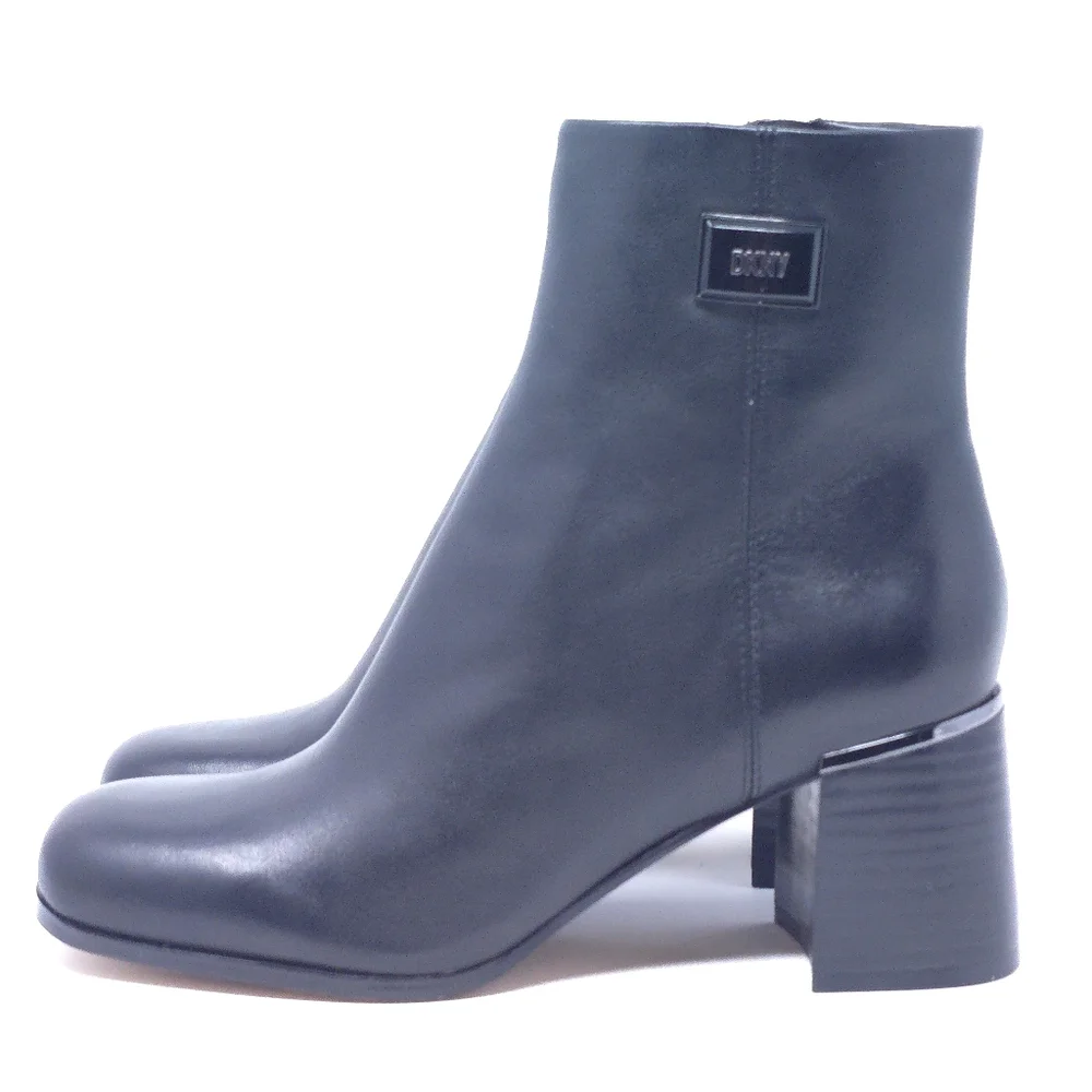 DKNY Ranya Zip Ankle Bootie Black Leather Size 7 Style K3303470 - Picture 5 of 10